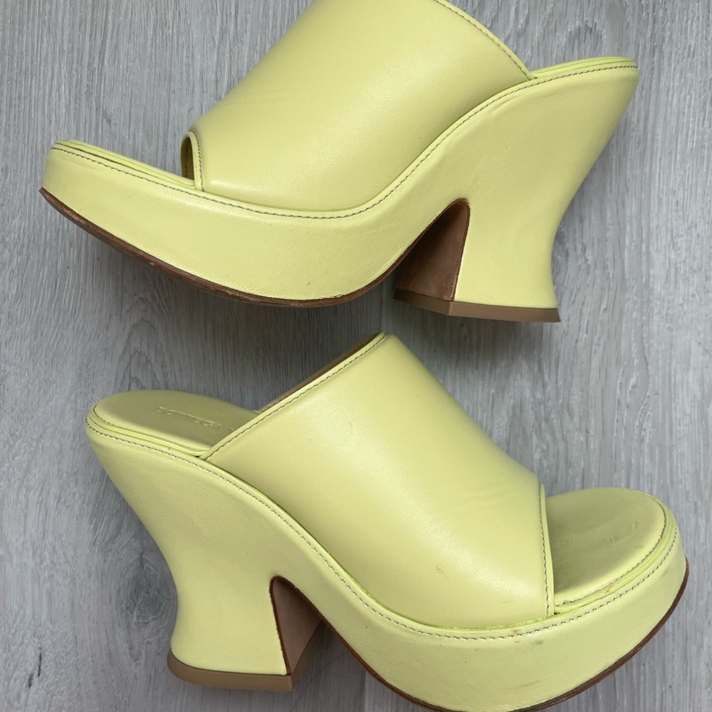 leather slides US women 6.5